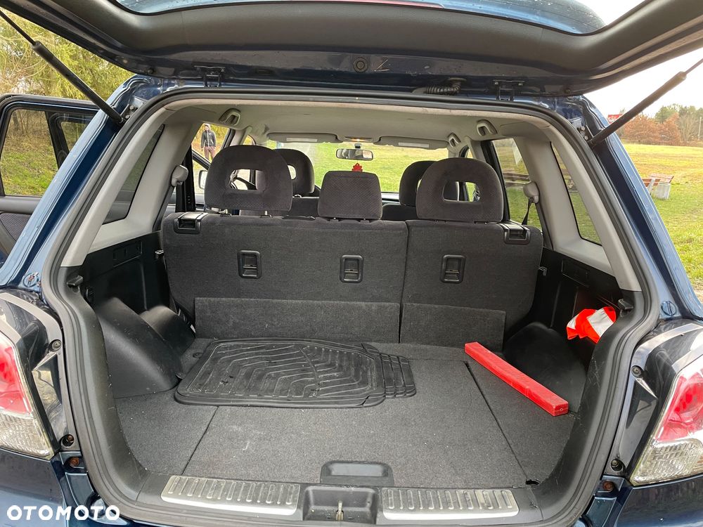 Mitsubishi Outlander 2.0 Comfort 4WD - 14