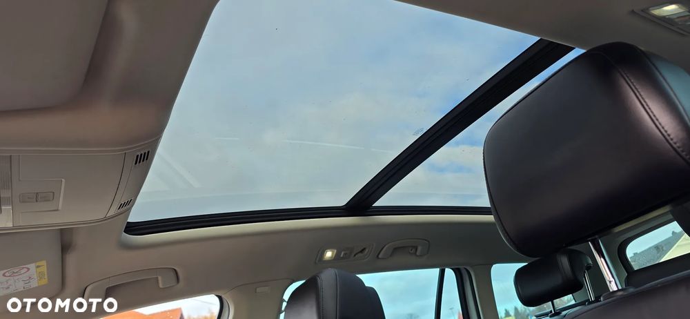 Volkswagen Passat 2.0 TDI SCR (BlueMotion Tech) 4Motion D Highline - 5