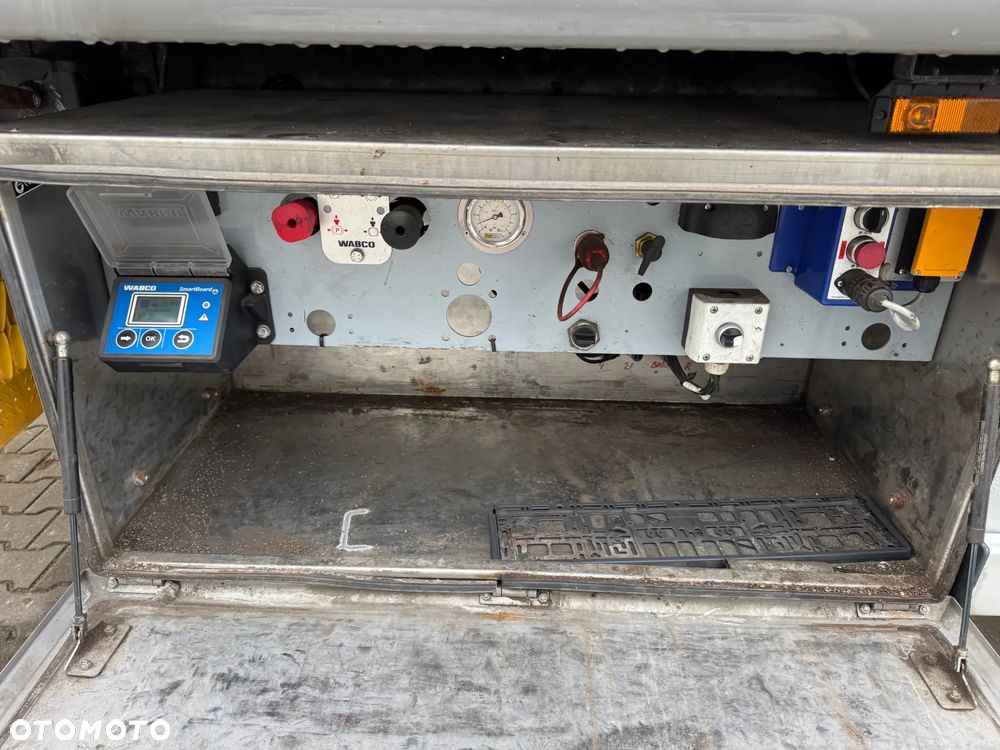 Kraker Trailers CF200 Ruchoma Podłoga, SAF, 93 m3, Waga 7300 kg - 27