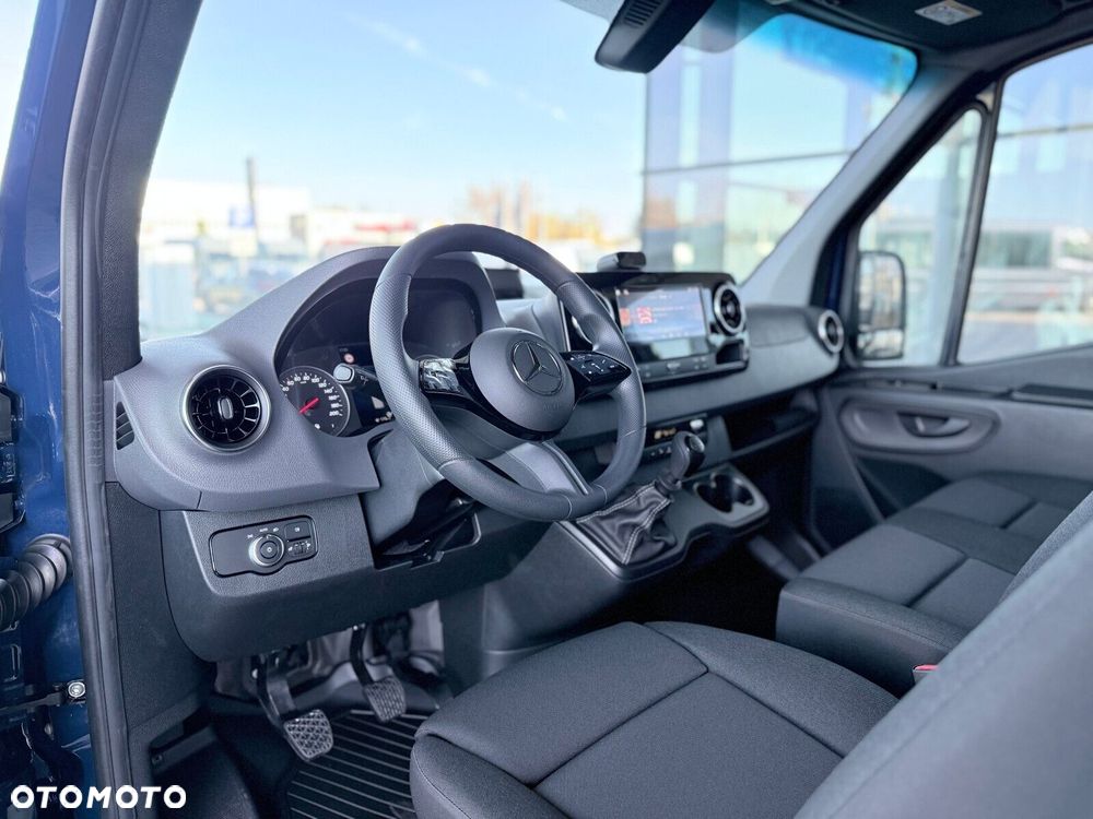 Mercedes-Benz Sprinter Furgon 315 cdi 3665 mm L2H2 3-os. - 13