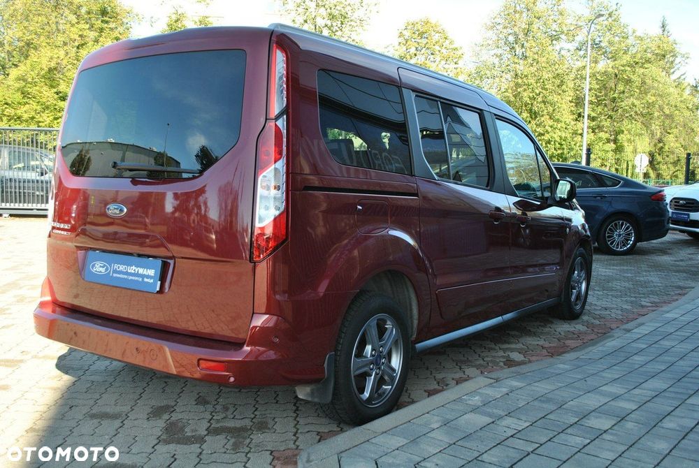 Ford Tourneo Connect Grand - 8