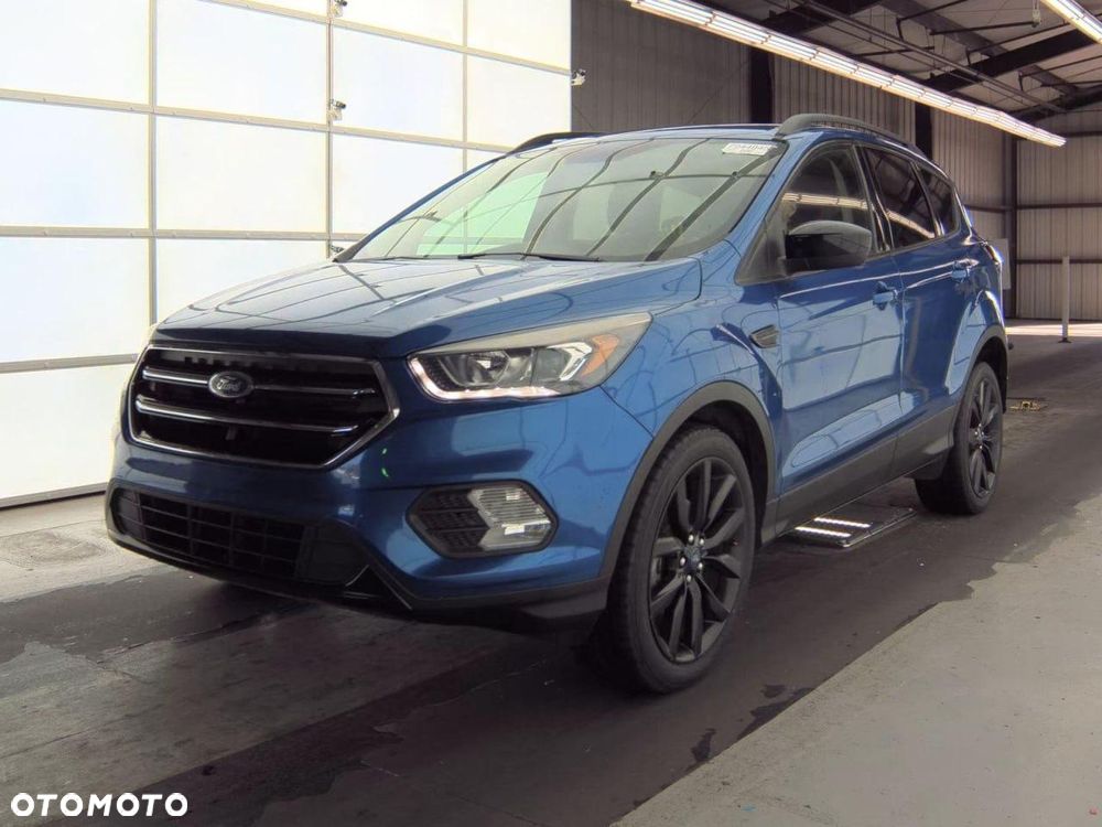 Ford Escape - 2