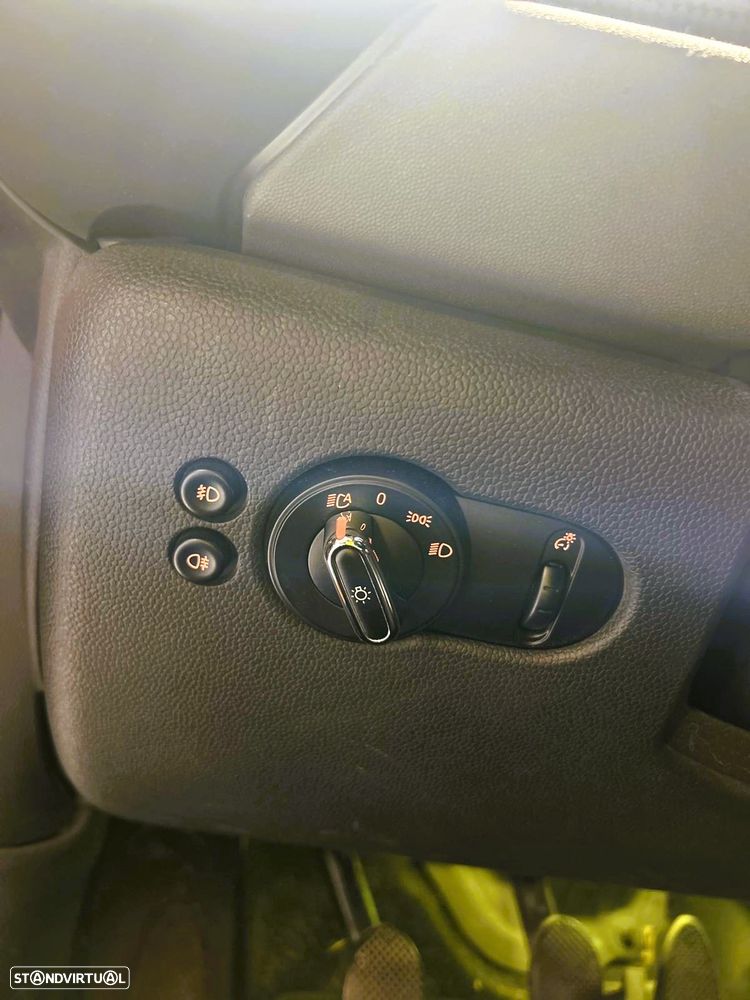 MINI 5 Portas Cooper D Seven - 9