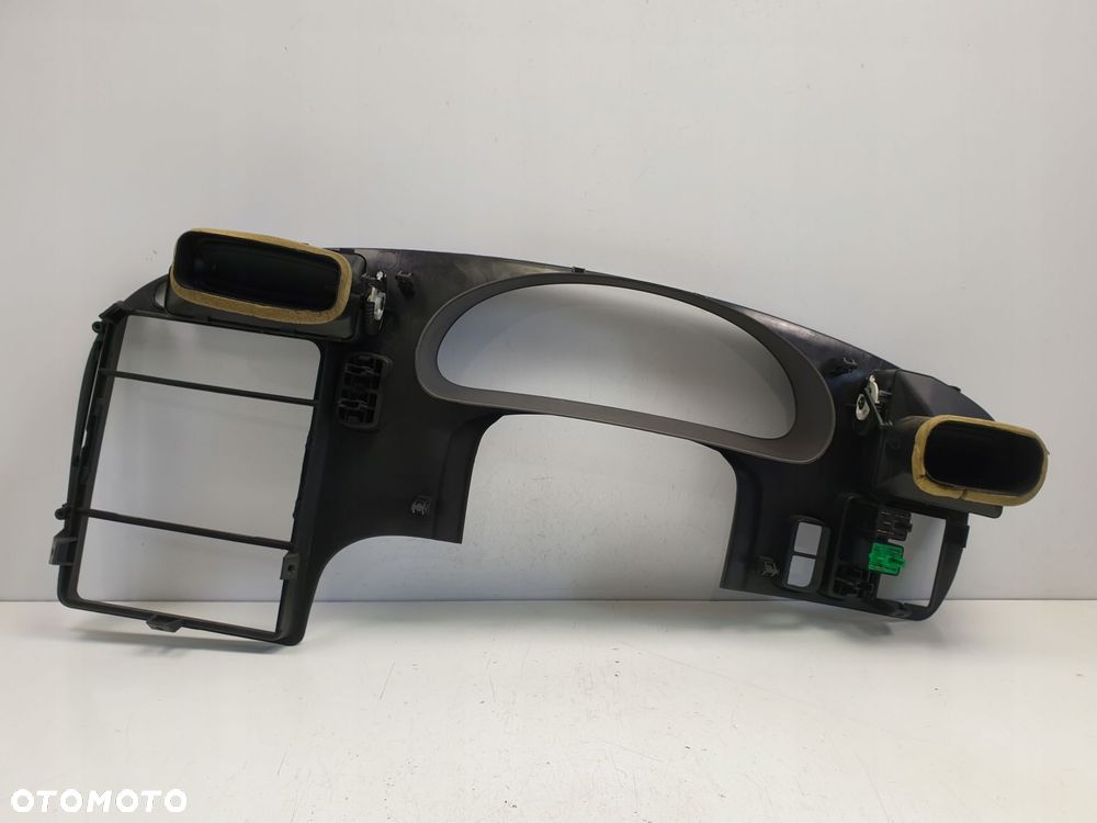 Saab 9-5 lift RAMKA OSŁONY LICZNIKA 4600672 - 4