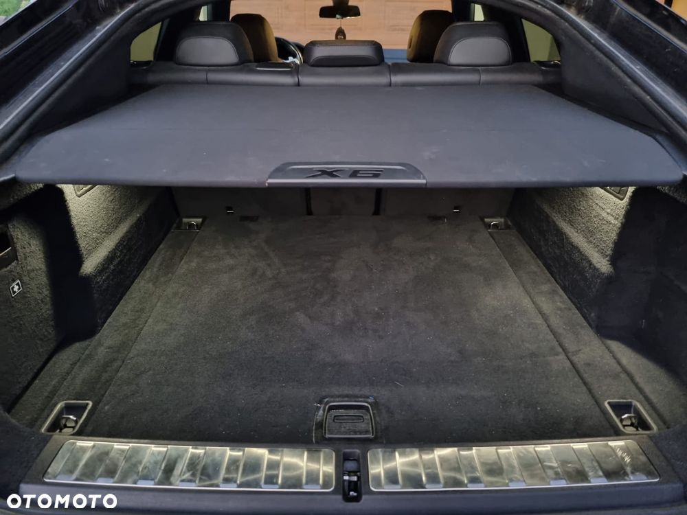 BMW X6 - 21