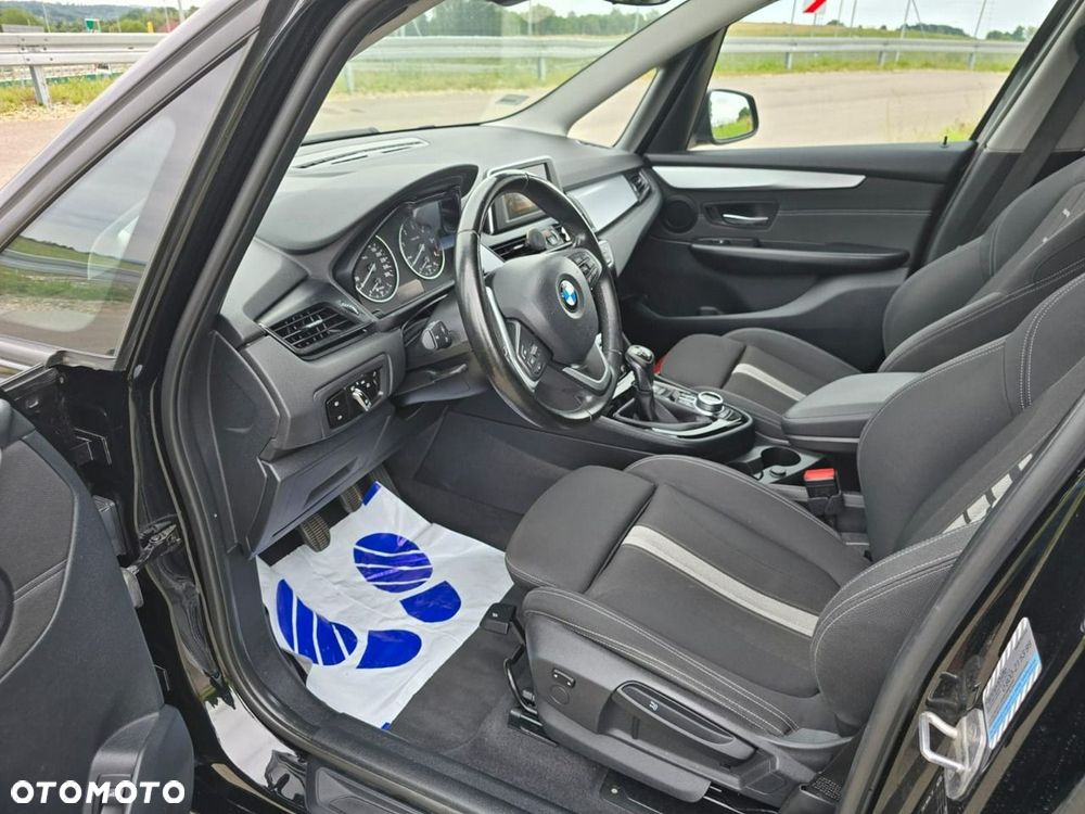 BMW Seria 2 218d Sport Line - 20