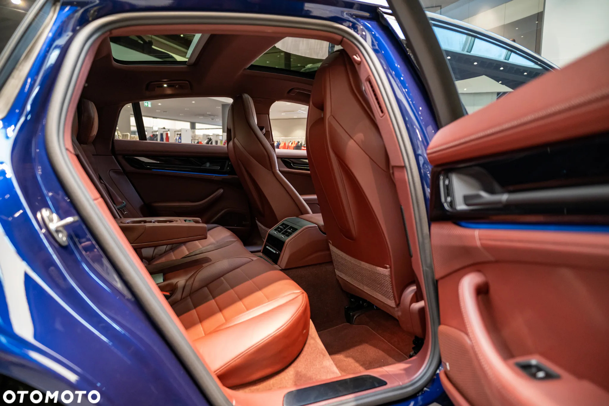 Porsche Panamera 4 - 17