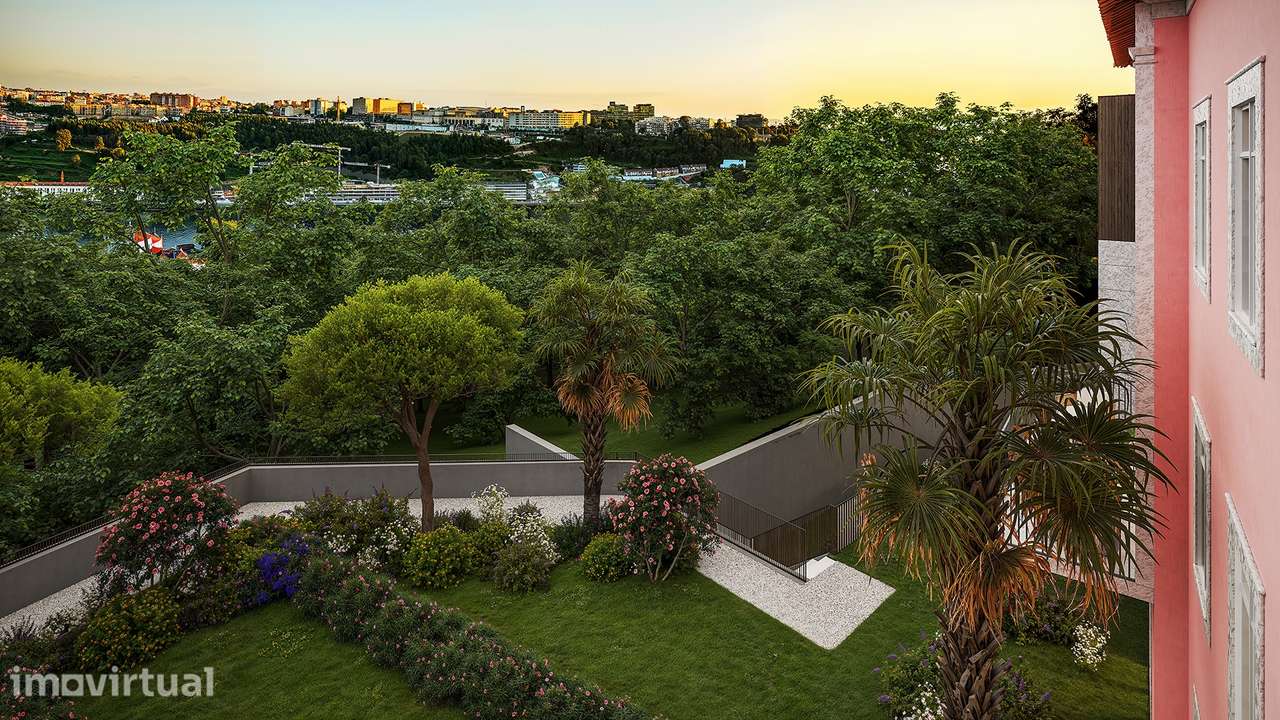 Apartamento T1+1 com Jardim Privado no Palacete Douro | Porto - Grande imagem: 2/23
