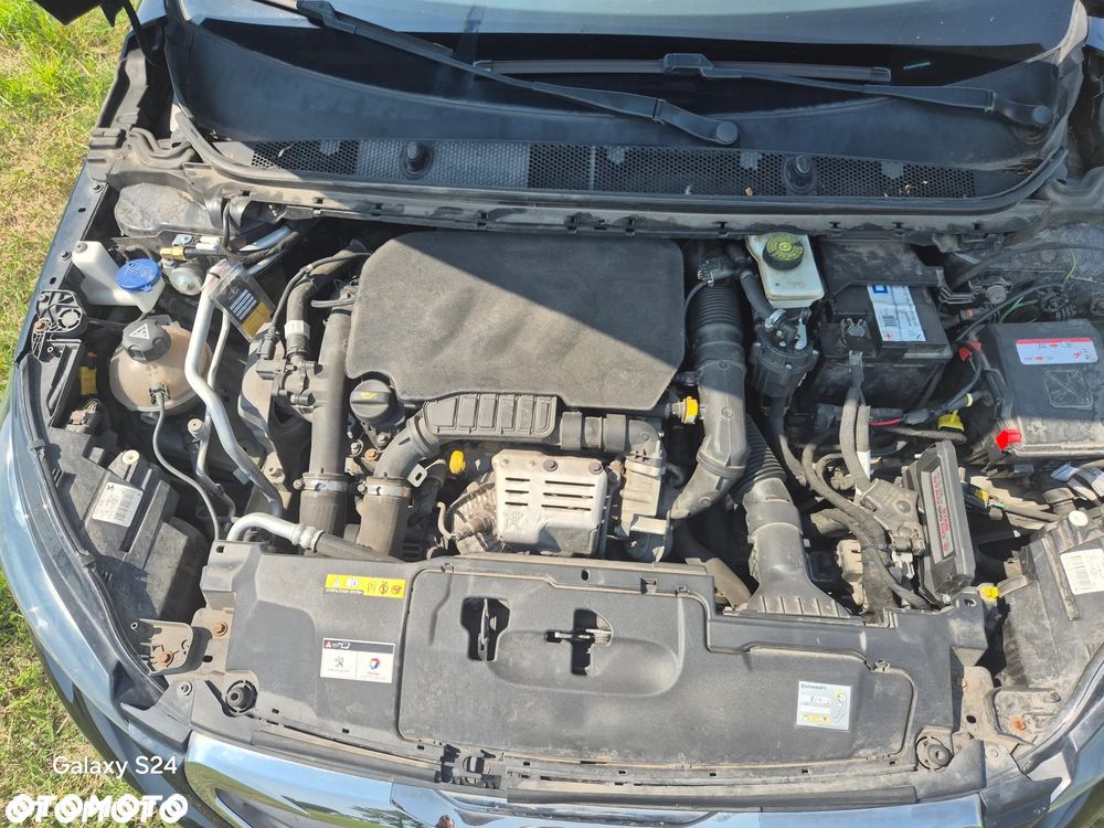 Peugeot 308 1.2 PureTech Style S&S - 15