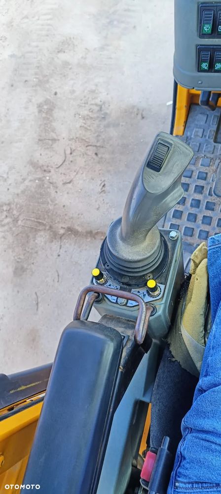 Manitou MRT 1840 EASY - 11