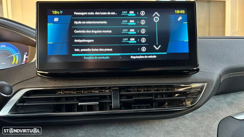 Peugeot 3008 225 e-EAT8 GT - 19