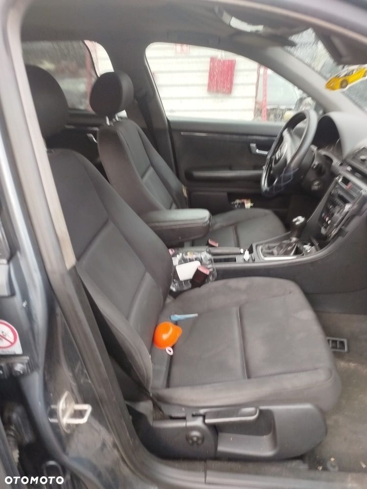 Audi A4 B6 na części. - 5