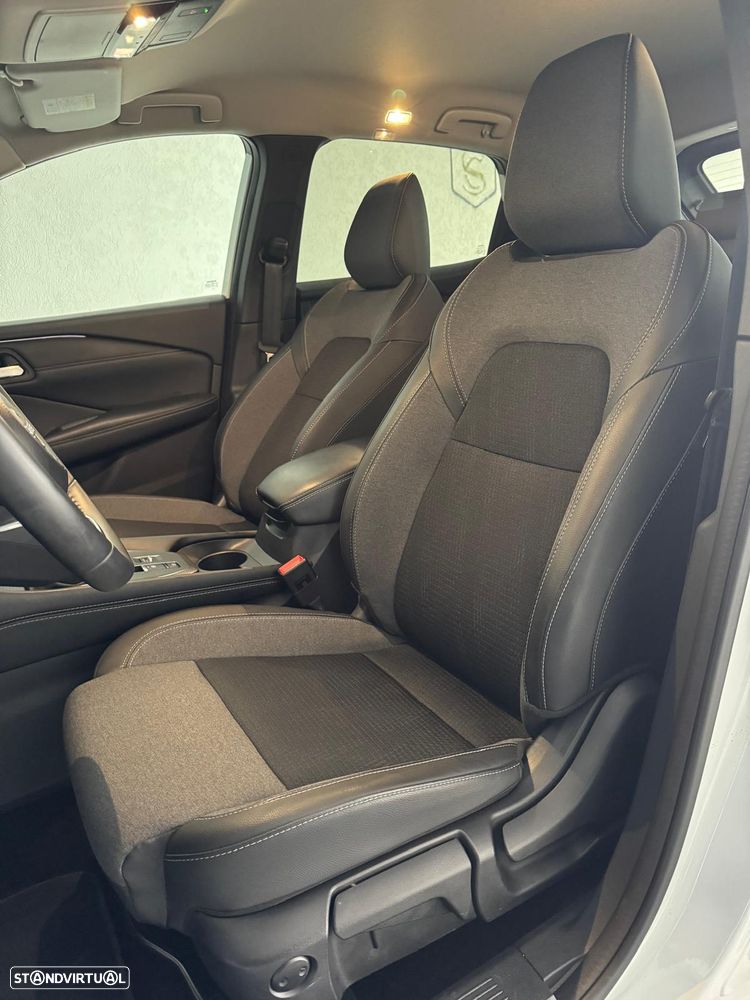 Nissan Qashqai 1.3 DIG-T N-Connecta - 13