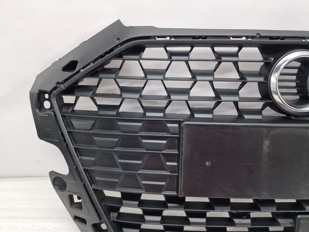 AUDI A1 II 82A 17- ATRAPA / GRILL PRZEDNI PRZÓD , NR 82A853653 / 82A853653A , NR AUKCJI GL170 - 2