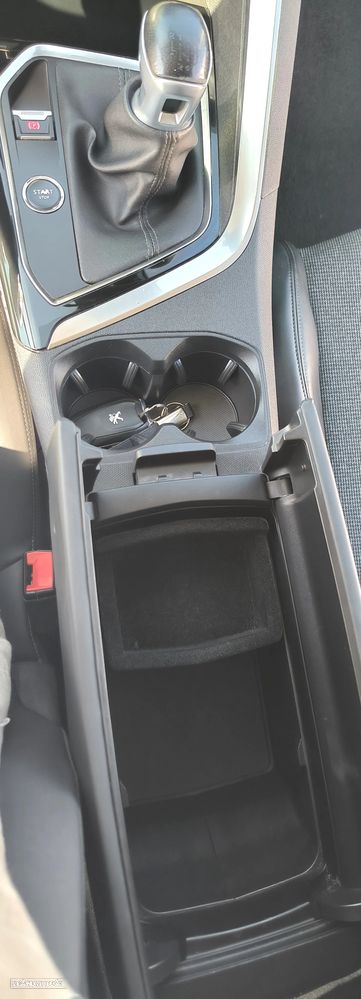 Peugeot 5008 1.5 BlueHDi Allure - 16