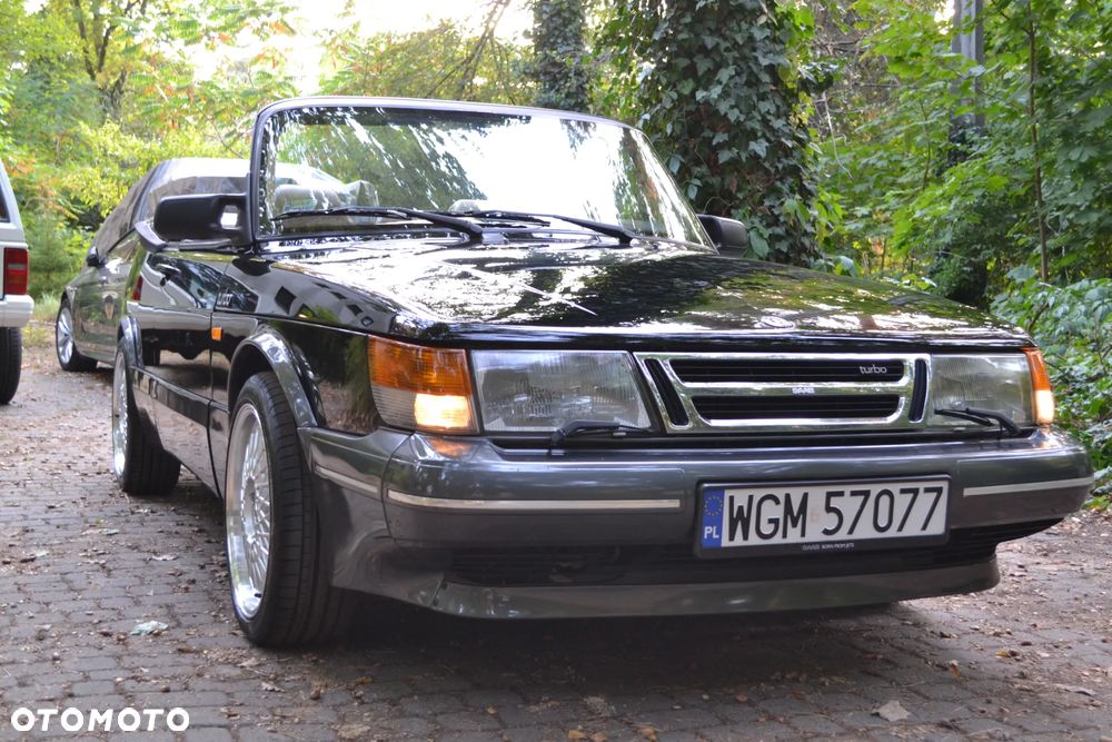 Saab 900 - 21