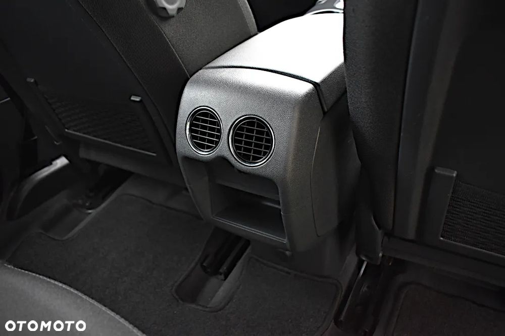 Peugeot 3008 1.6 Active - 27