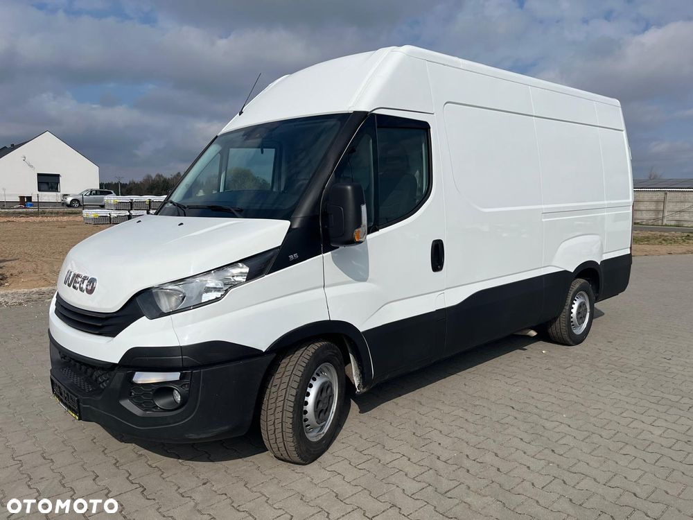 Iveco VAN - 2
