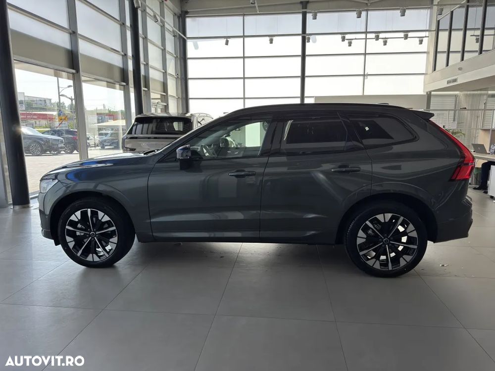 Volvo XC 60 B5 MHEV AT AWD Ultimate Dark - 7