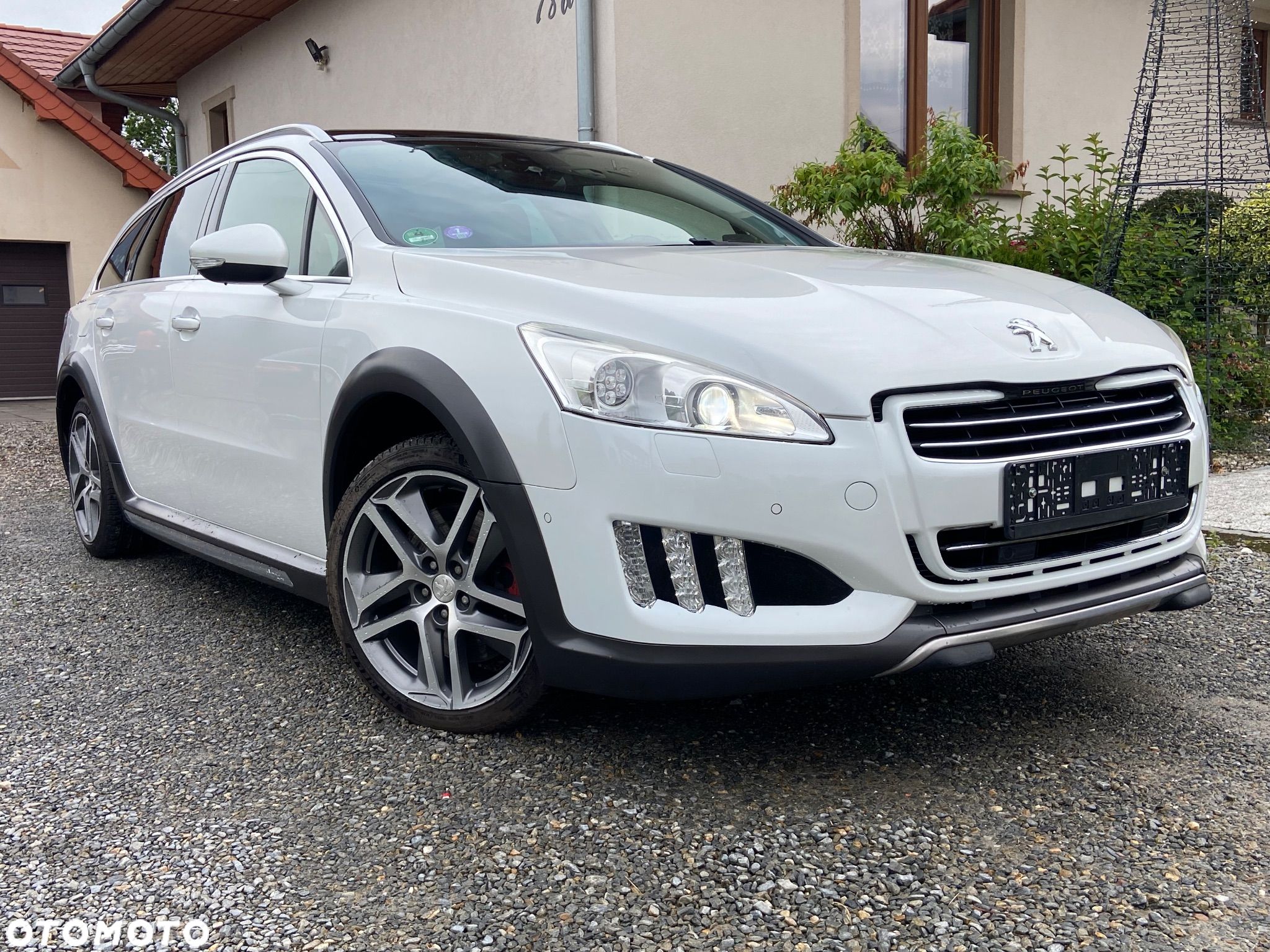 Peugeot 508 RXH 2.0 HDi HYbrid4 - 1