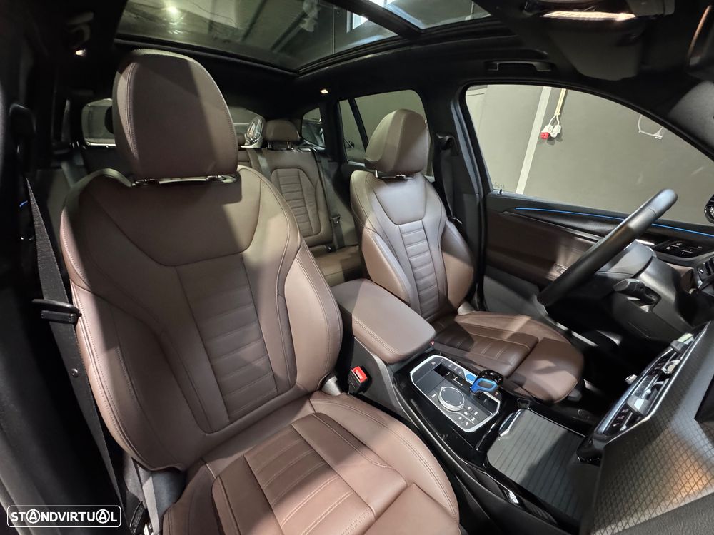 BMW iX3 M Sport Impressive - 26