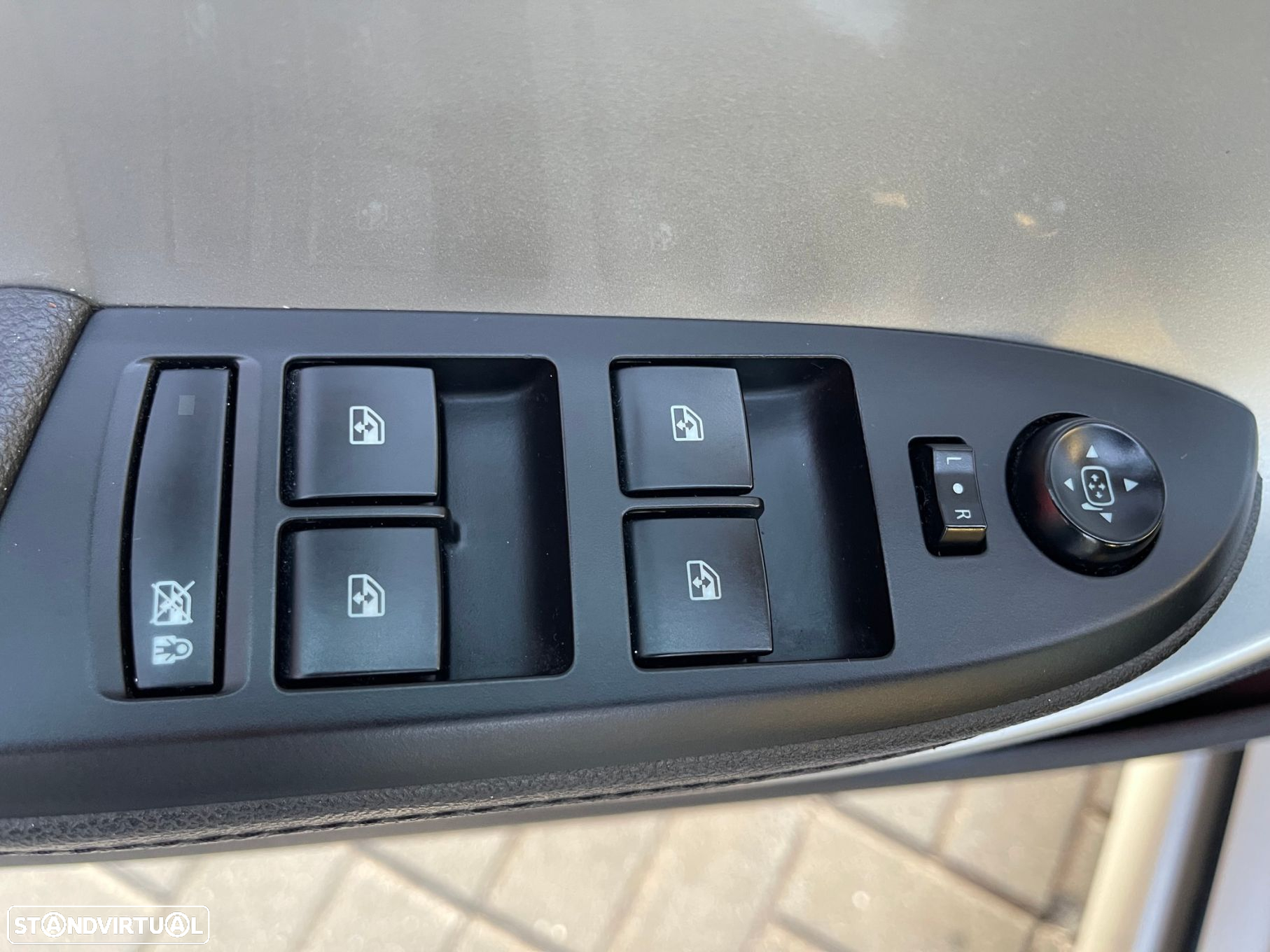 Opel Ampera-e - 16