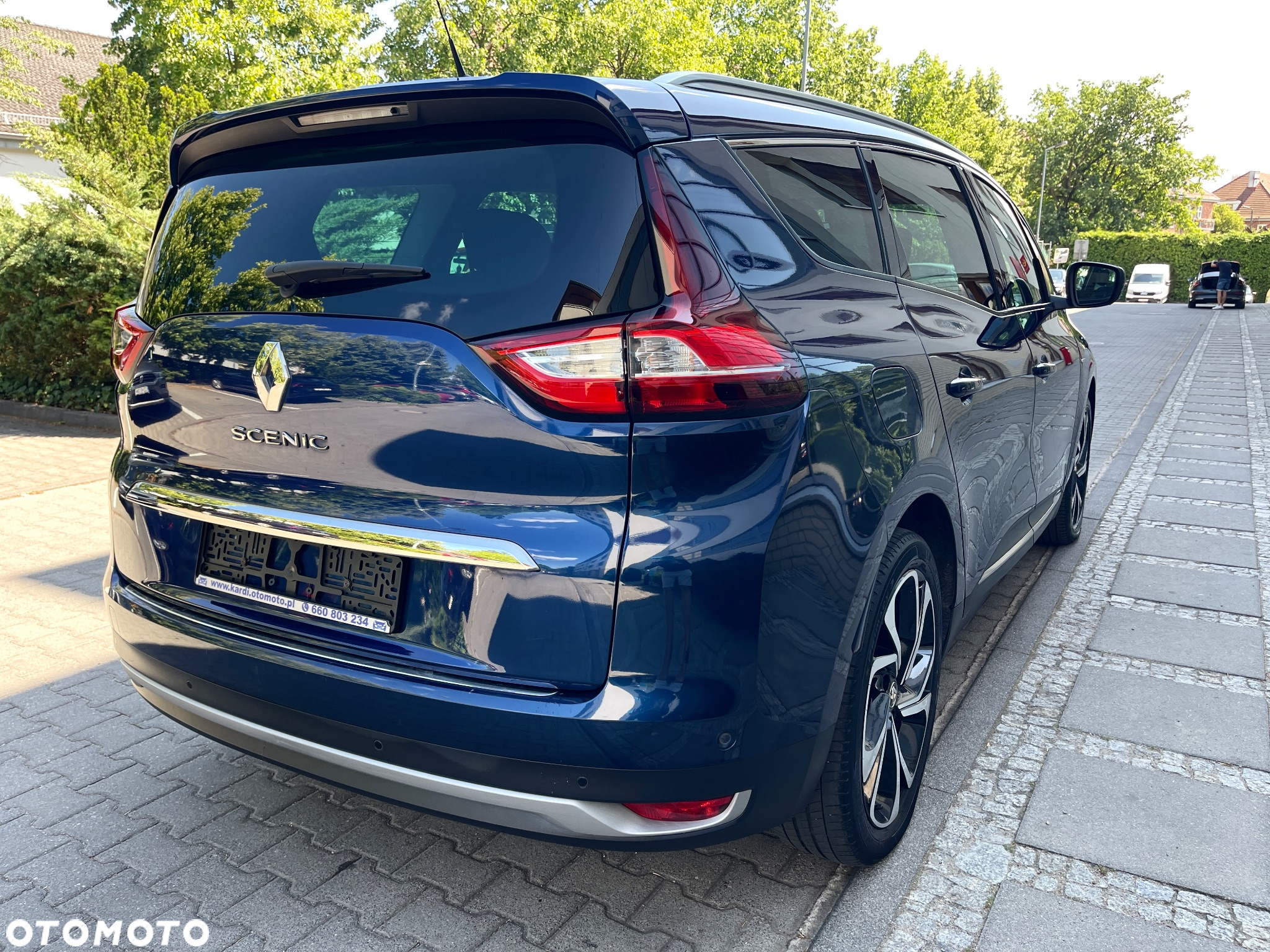 Renault Grand Scenic Gr 1.3 TCe FAP Intens - 7
