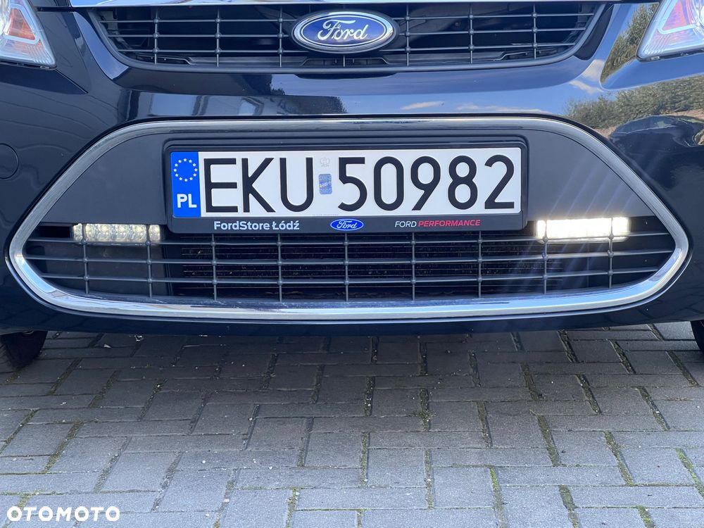 Ford Focus - 32
