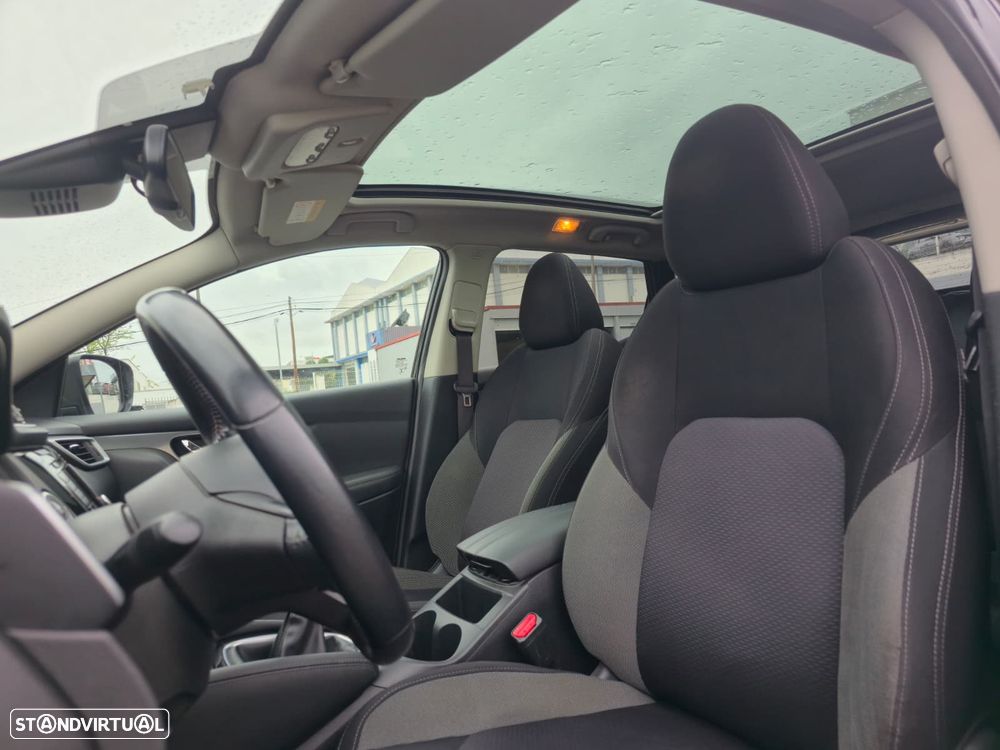 Nissan Qashqai 1.3 DIG-T N-Connecta - 4