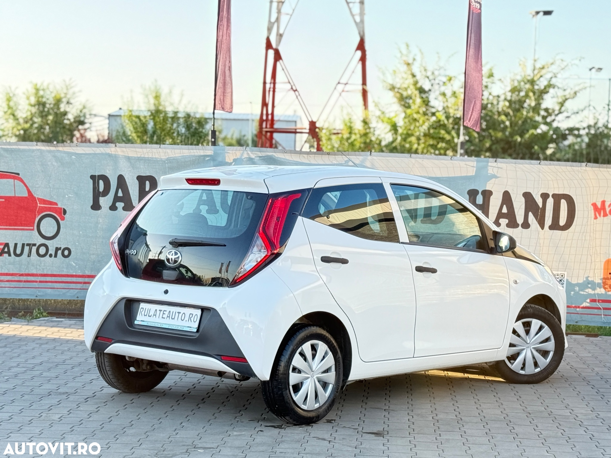 Toyota Aygo 1.0 VVY-I 5 usi X-sport - 2