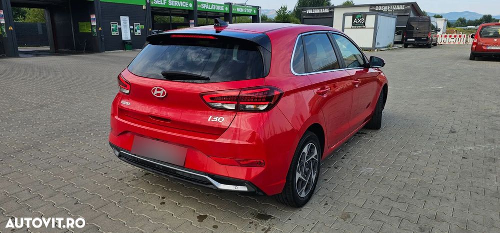 Hyundai i30 1.5 T-GDI 140CP M/T MHEV Highway - 3