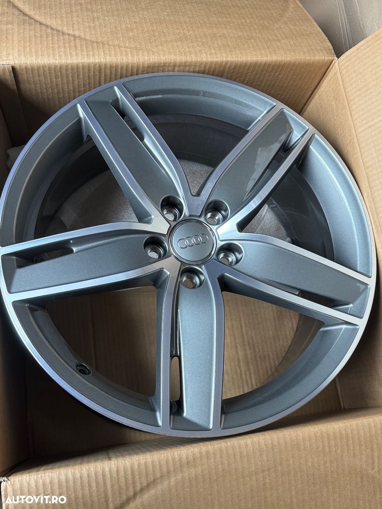 Vând jante originale Audi A3-S3 pe 19” bicolore noi