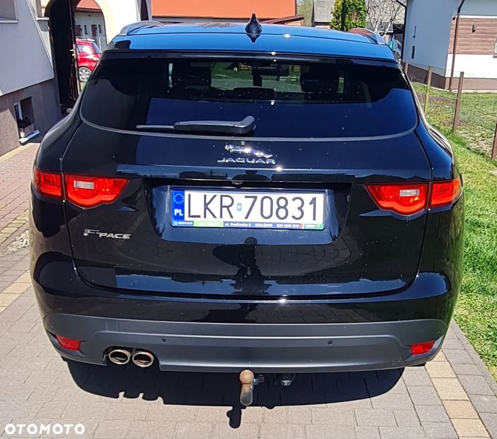 Jaguar F-Pace 20d Pure - 9
