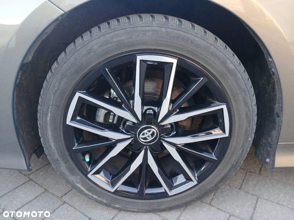 Toyota Corolla 1.8 Hybrid Executive - 13