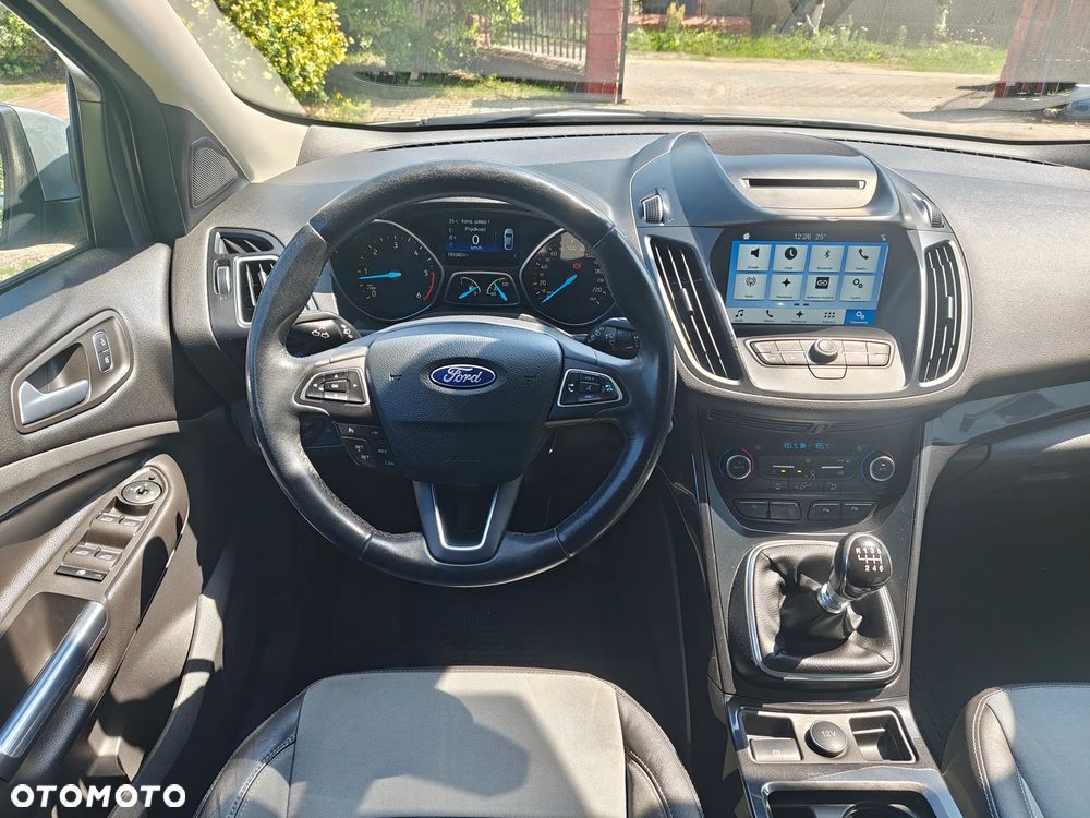 Ford Kuga 2.0 TDCi 4x2 Titanium - 14
