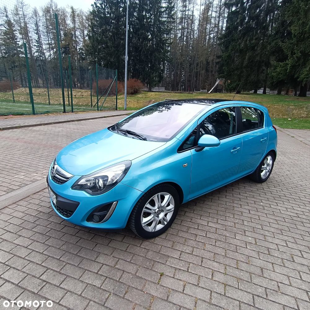 Opel Corsa 1.4 16V Innovation - 2