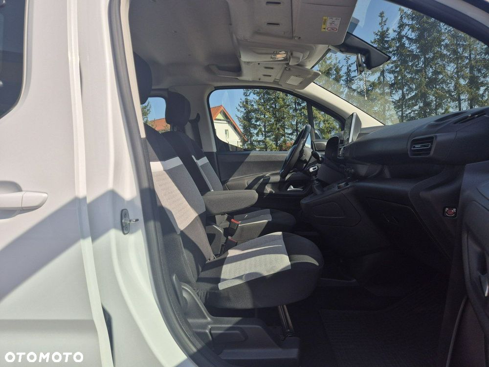 Citroën Berlingo M 1.2 PureTech Feel S&S - 17