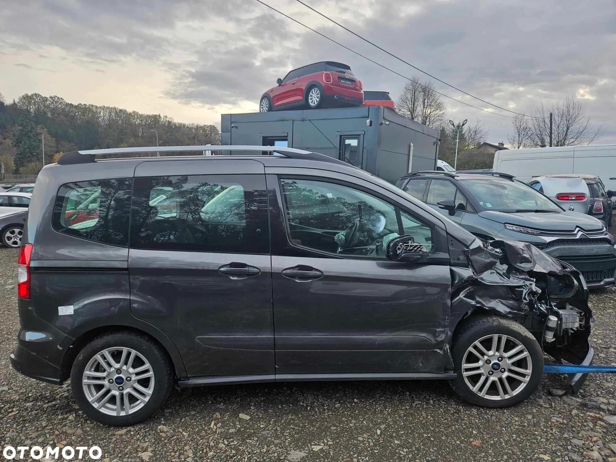 Ford Tourneo Courier 1.0 EcoBoost Sport - 7
