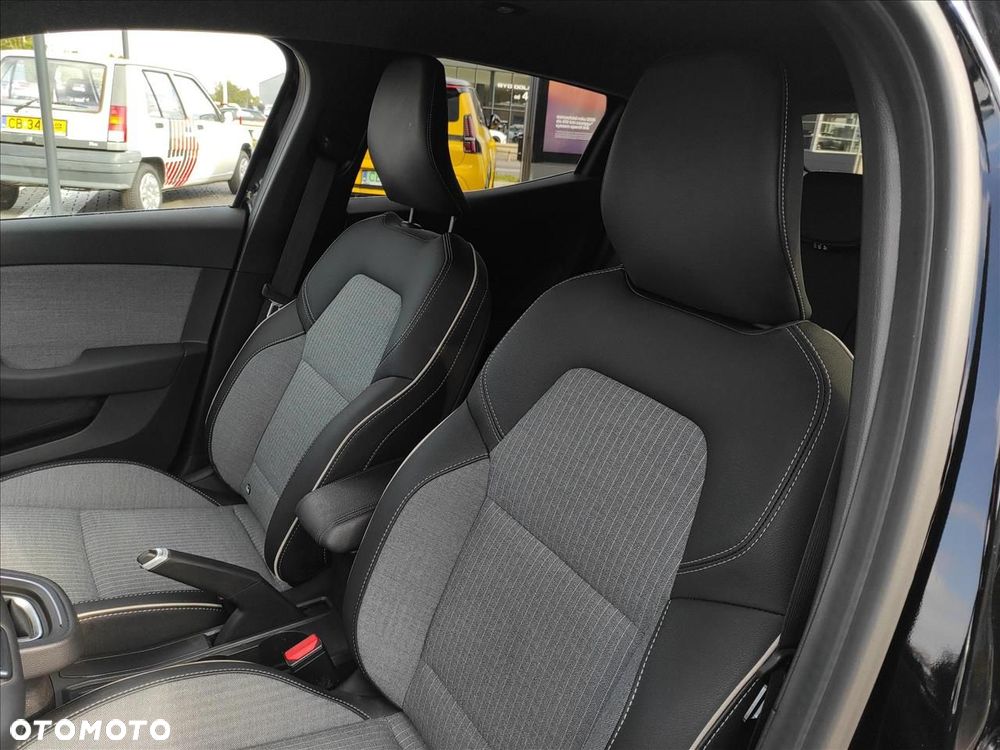 Renault Clio 1.0 TCe Techno - 11
