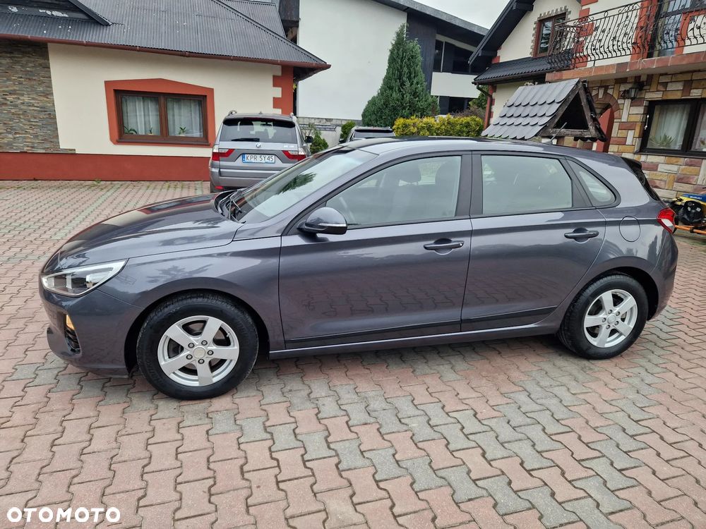 Hyundai i30 1.4 GO Plus - 30