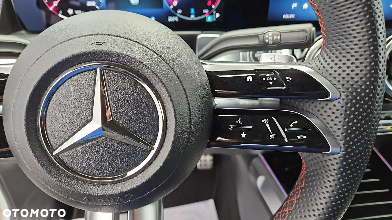 Mercedes-Benz GLB 200 d AMG Line 8G-DCT - 15
