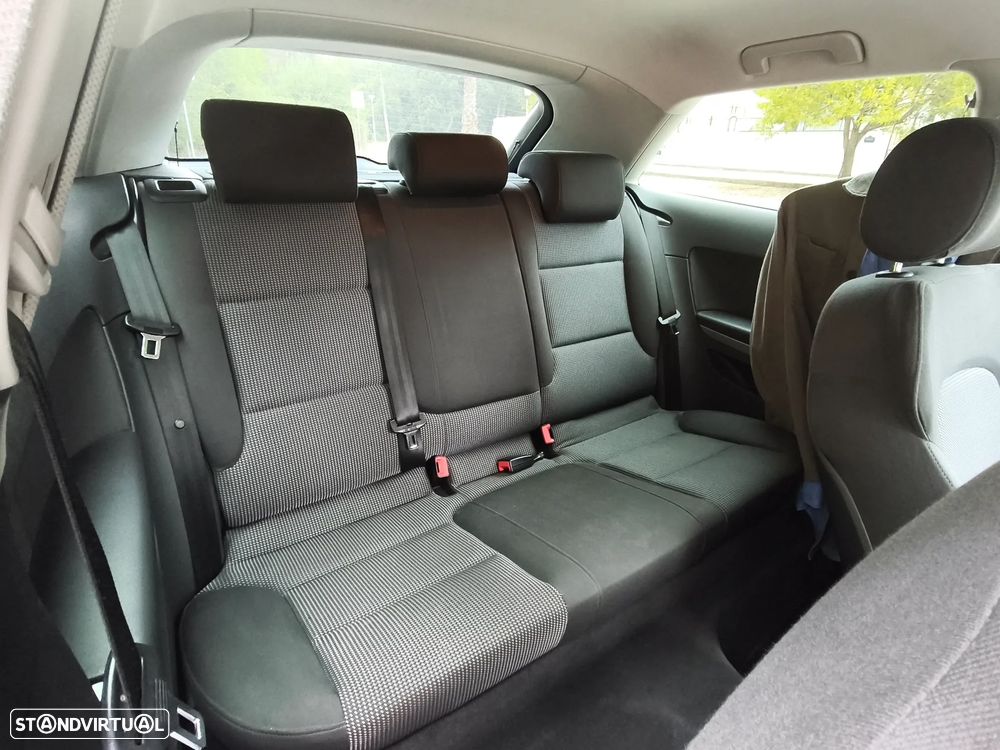 Audi A3 1.6 TDI DPF Attraction - 8