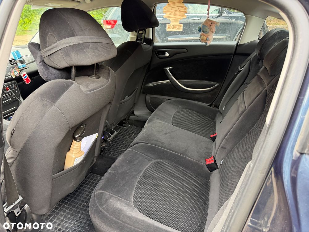 Citroën C5 2.0 HDi Confort - 9