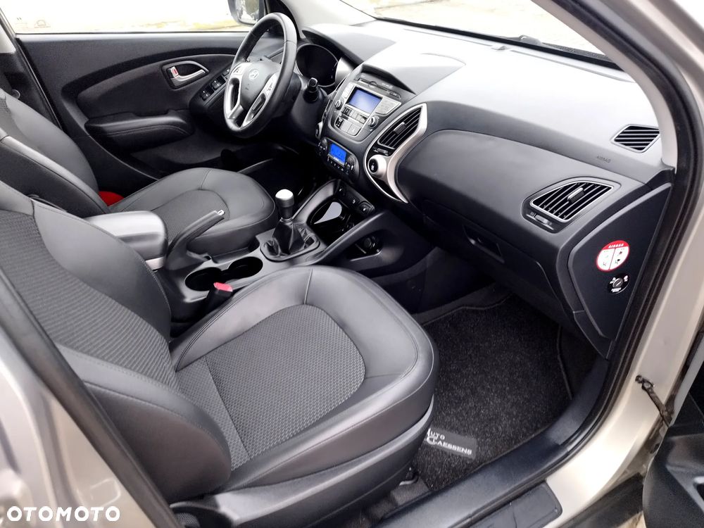 Hyundai ix35 2.0 2WD Style - 28