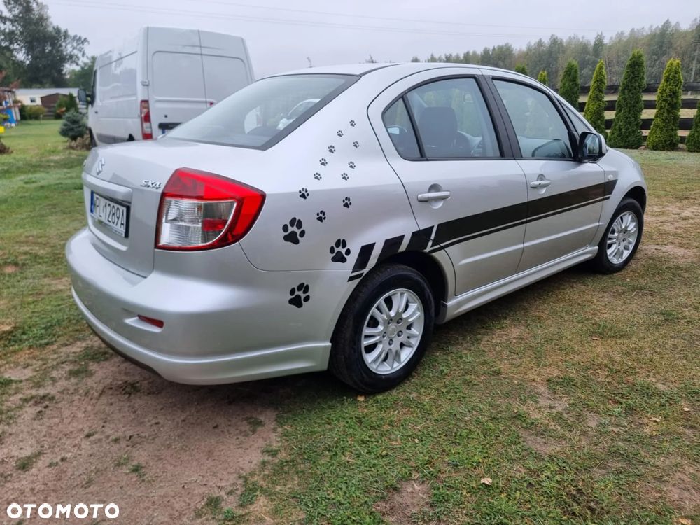 Suzuki SX4 1.6 GLX / Comfort - 8