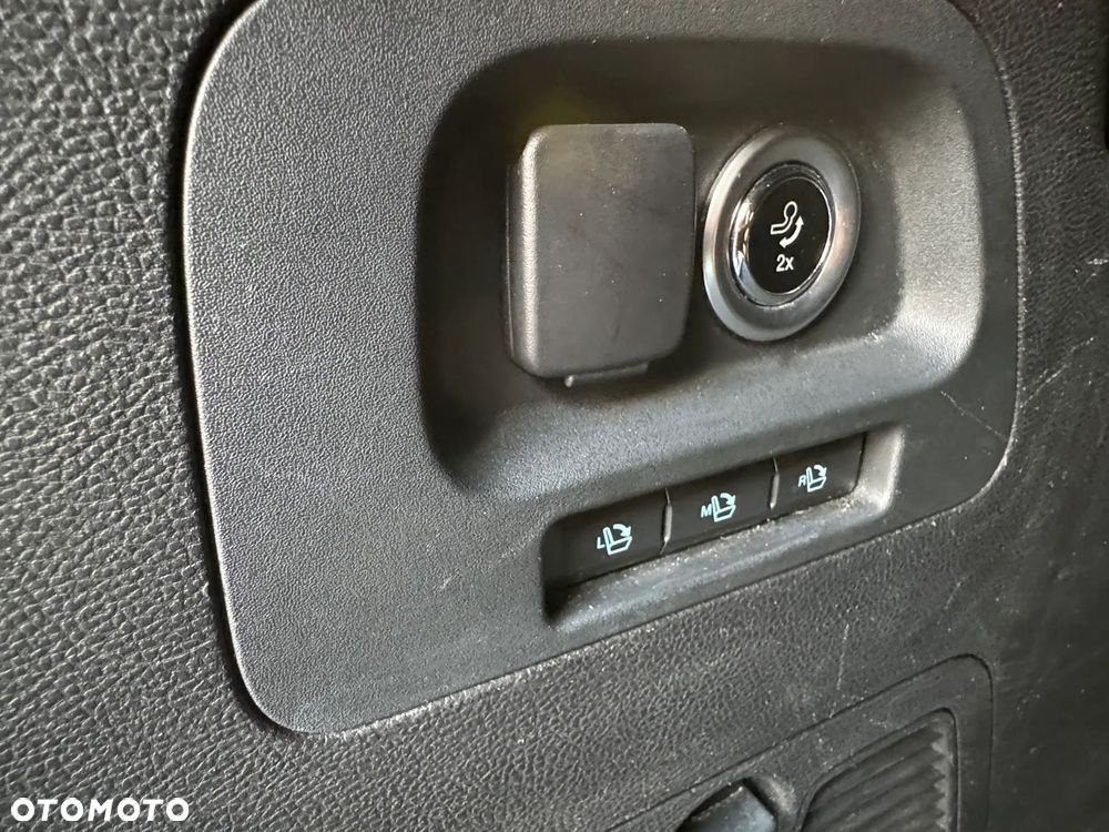 Ford S-Max 2.0 EcoBlue Twin-Turbo Vignale - 29