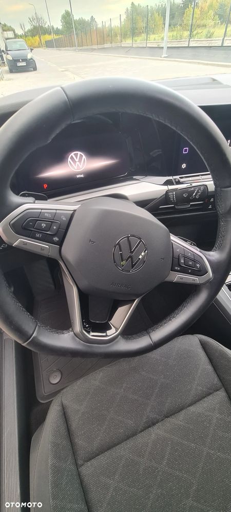 Volkswagen Golf 1.5 eTSI Life DSG - 5