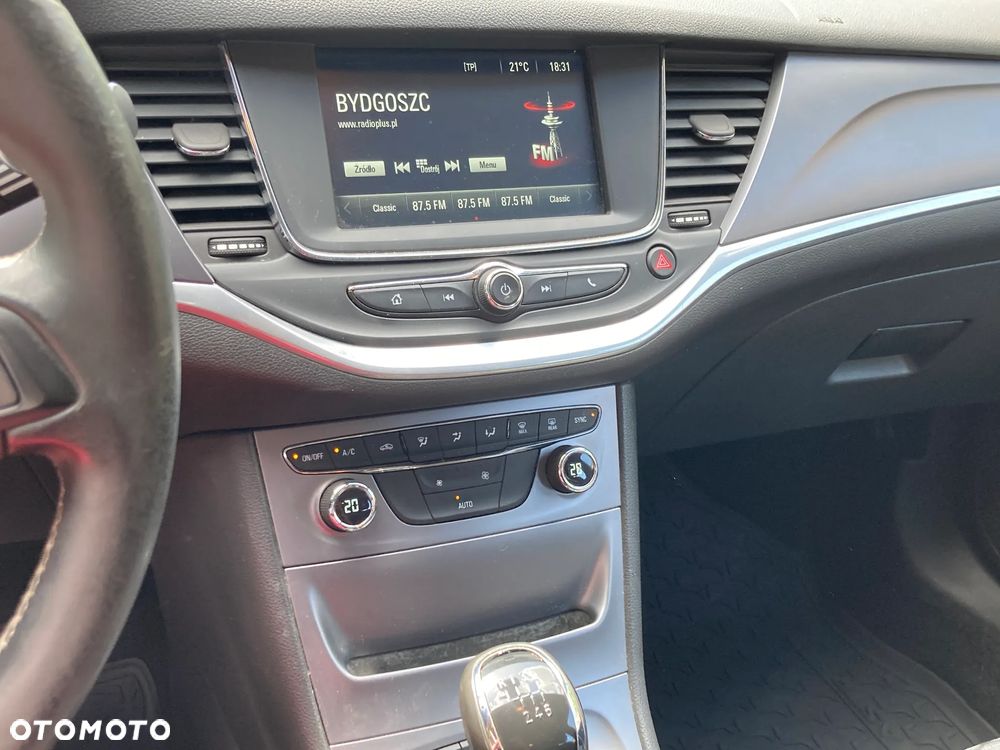Opel Astra 1.4 T Enjoy - 7