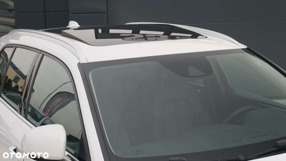 Volvo XC 40 - 23