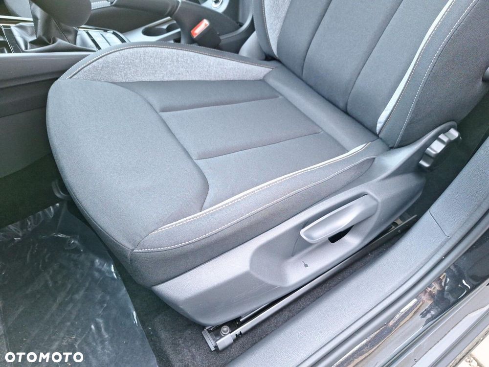 Skoda Kamiq 1.5 TSI Drive DSG - 25